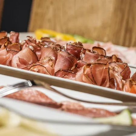 Emma's Kleines Oda ve Kahvaltı